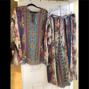 Johnny Was Exquisite 2 pc blouse and pants